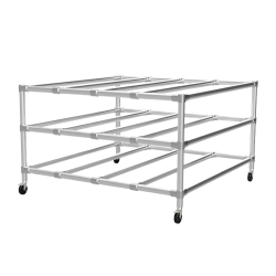 Materiaalrek met drie etages uit buis Ø 42,4 mm zwenkwielen